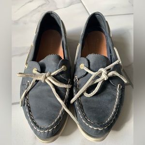 Sperry Parker Top-sider Pointed Toe Navy Size 9.5